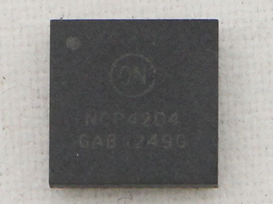 Controleur IC d'alimentation NCP4204 GAC1328G pour XBOX ONE